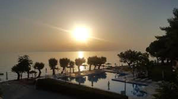 Mimosa Beach